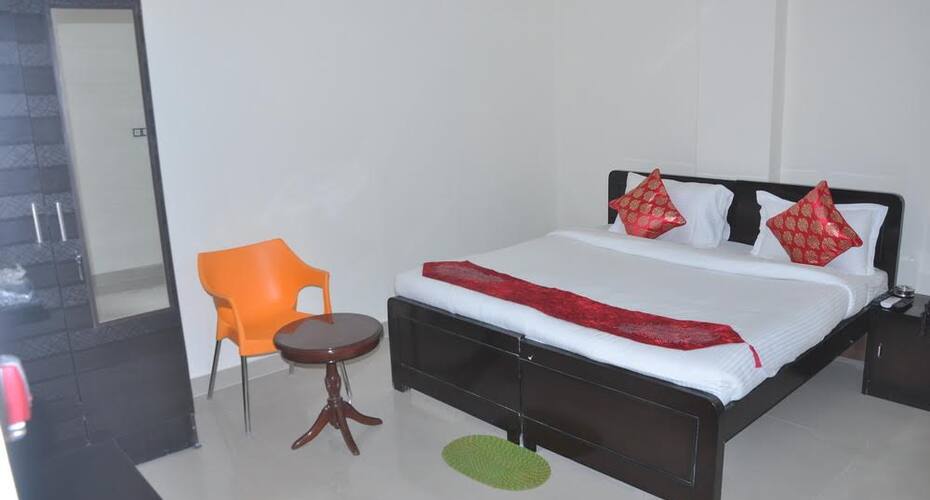 Hotel Golden Residency, New Delhi 3